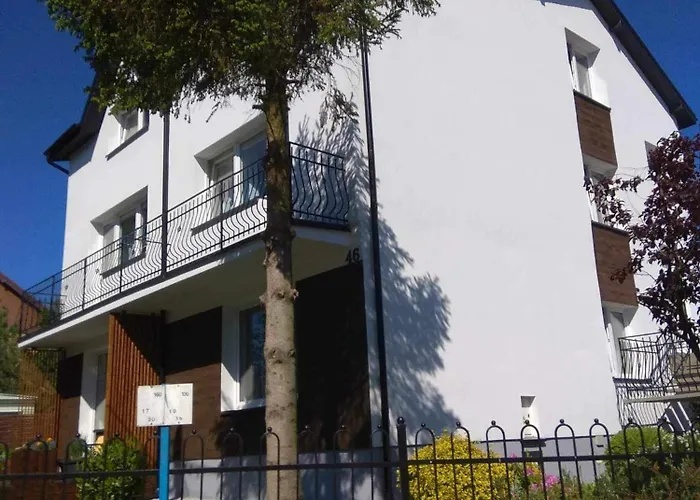 Penzion I Na Sosnowej 3*